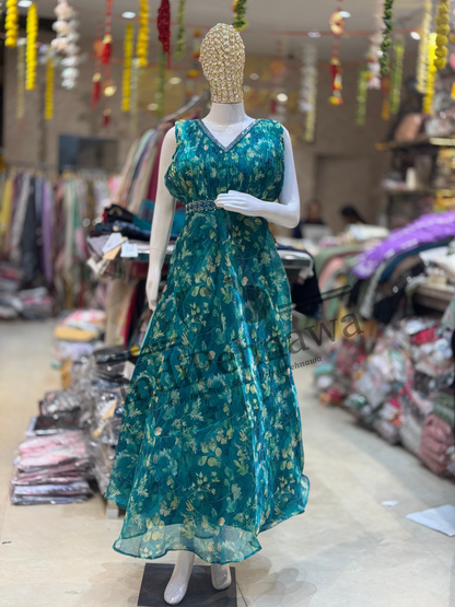 Organza Silk Gown Set with Net Dupatta – Lightweight Luxury for Special Occasions