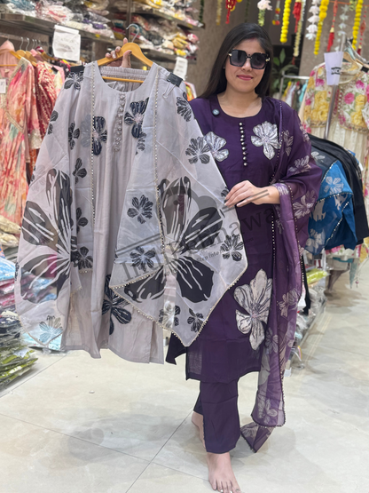 Phoolon Ki Rani – Floral Print Suit