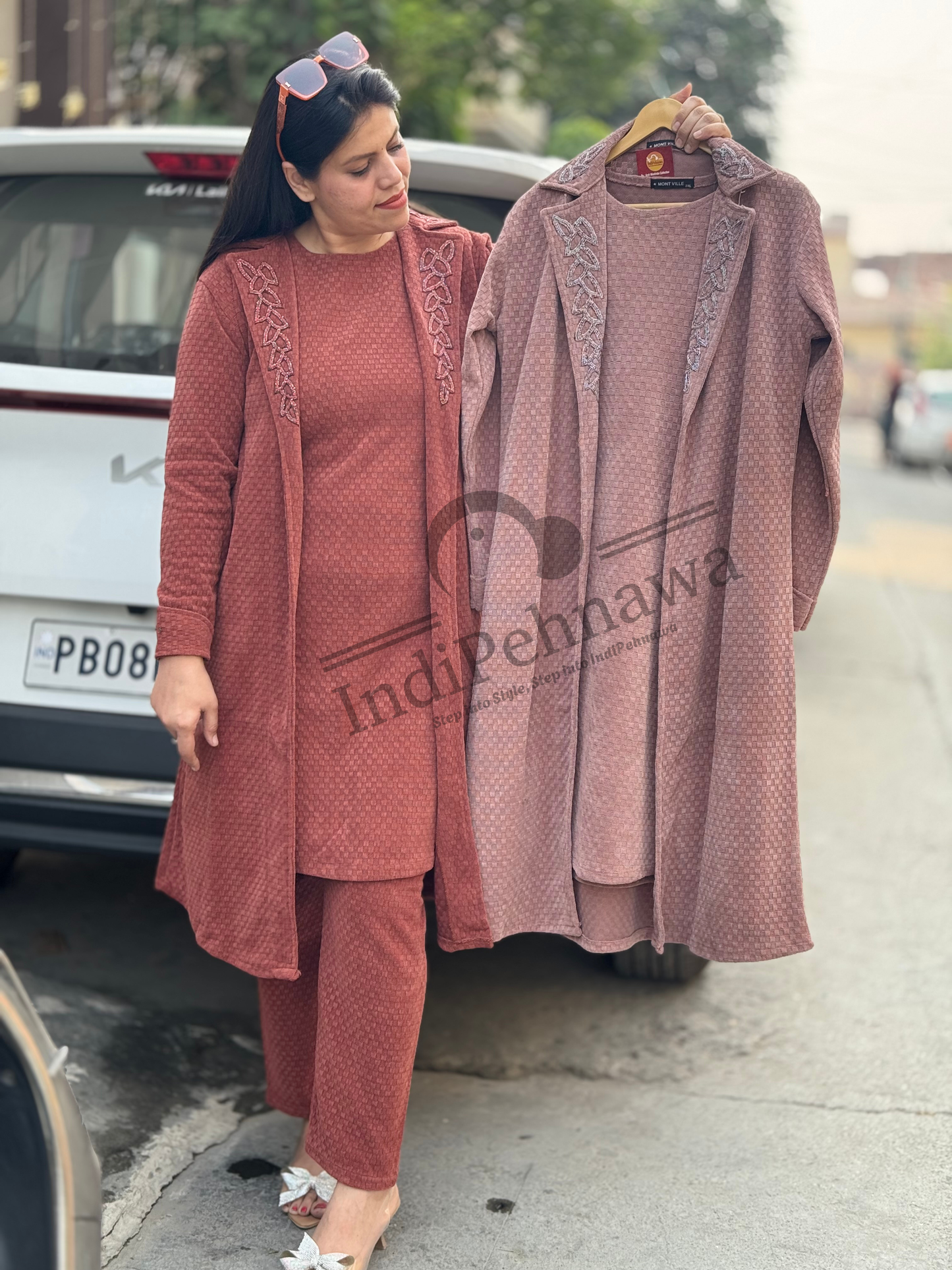 CHANNEL WOOL 3 PC SHRUG ARTICLE