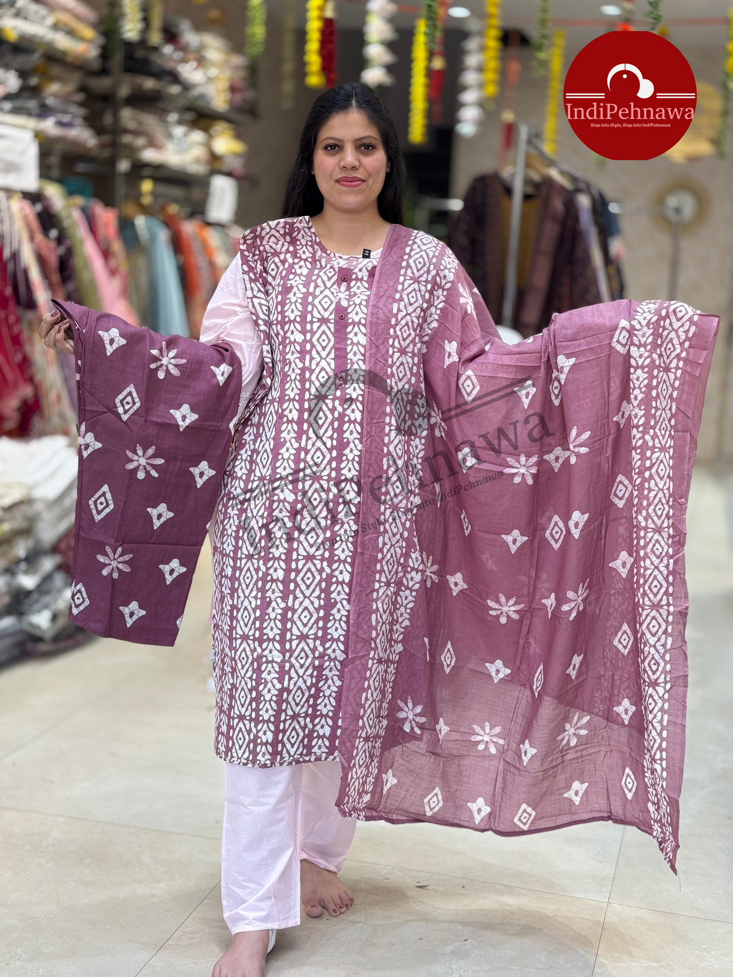 Elegant Bhatik Print Cotton Suit – Traditional Yet Trendy