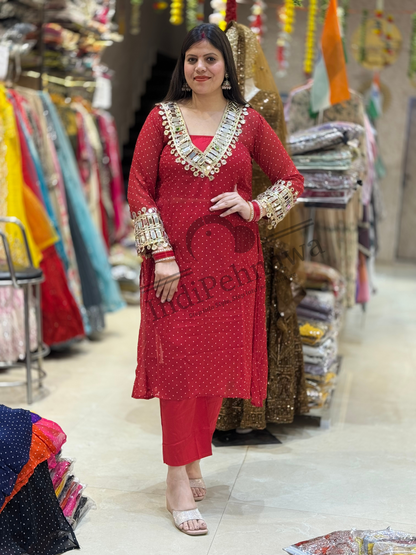 VIRAL 3 PC SET IN GEORGETTE WITH MIRROR WORK