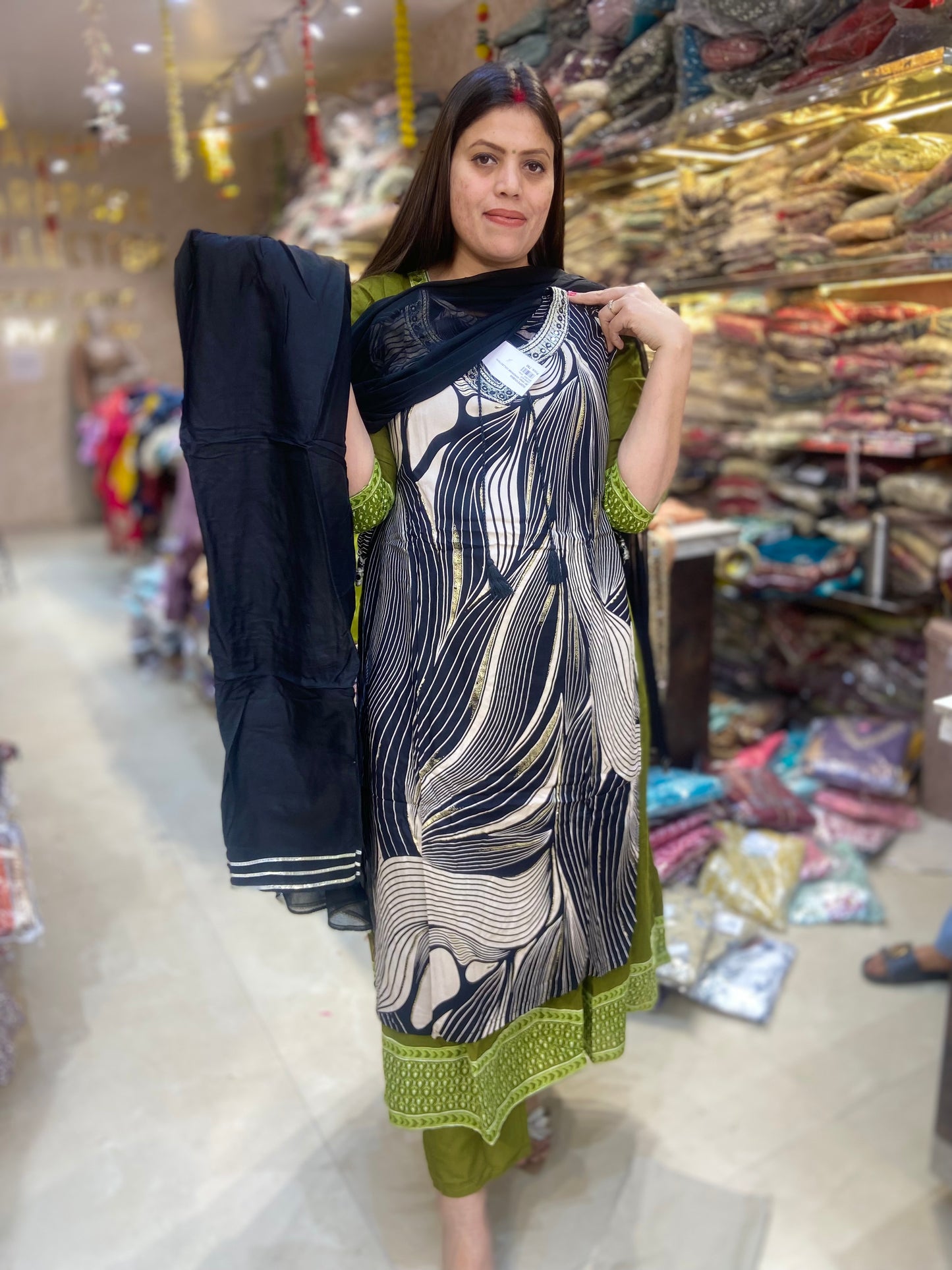 PURE REYON COTTON NECK DESIGN SUIT