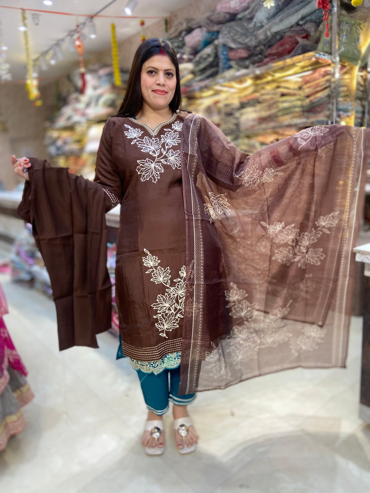 French Knot Cotton Suit With Work