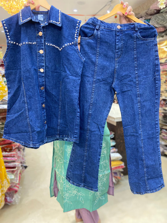 DENIM SLEEVELESS TWO PIECE CORDSET FOR YOUR AIRPORT LOOK