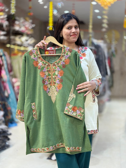 BEAUTIFIL MULTI THREAD PHERAN KURTI(ARTICAL NO-01)