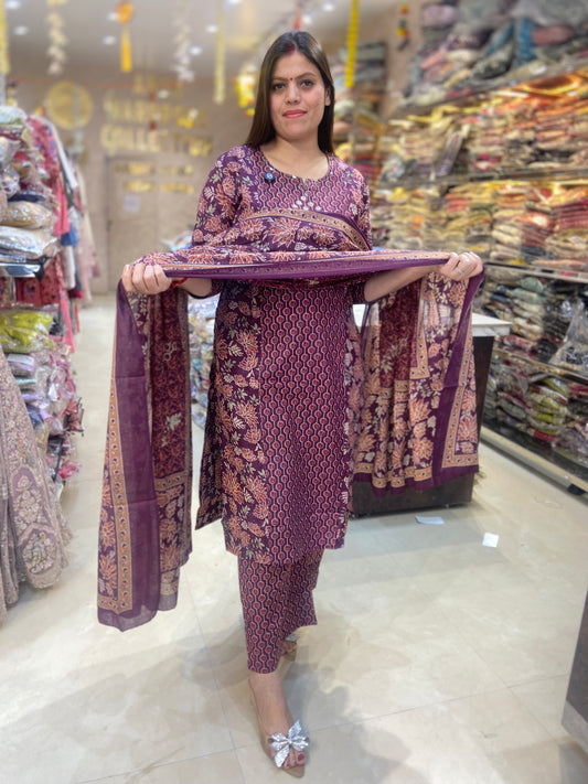 PURE COTTON NECK DESIGN SUIT