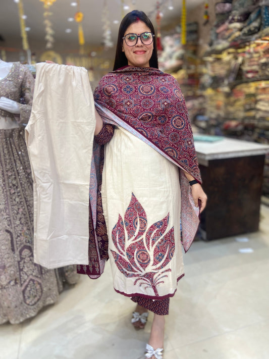 PURE KHADI COTTON BEAUTIFUL DUPPTA SUIT