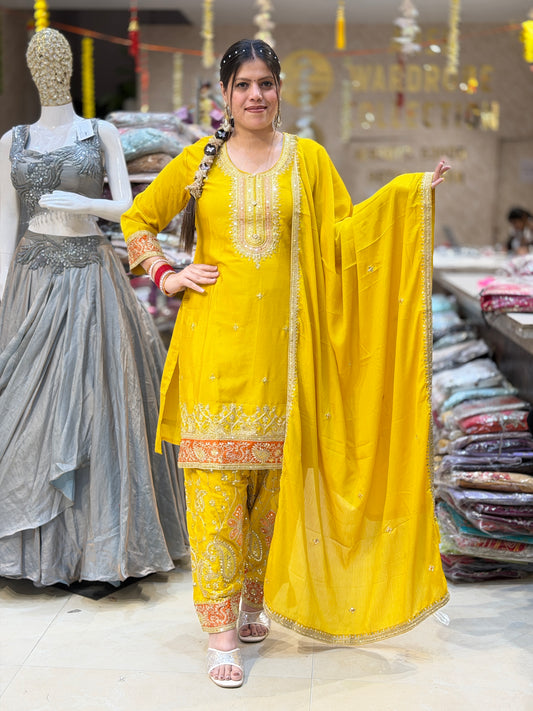 YELLOW PARTY WEAR FARSHI SALWAR DESIGN SUIT