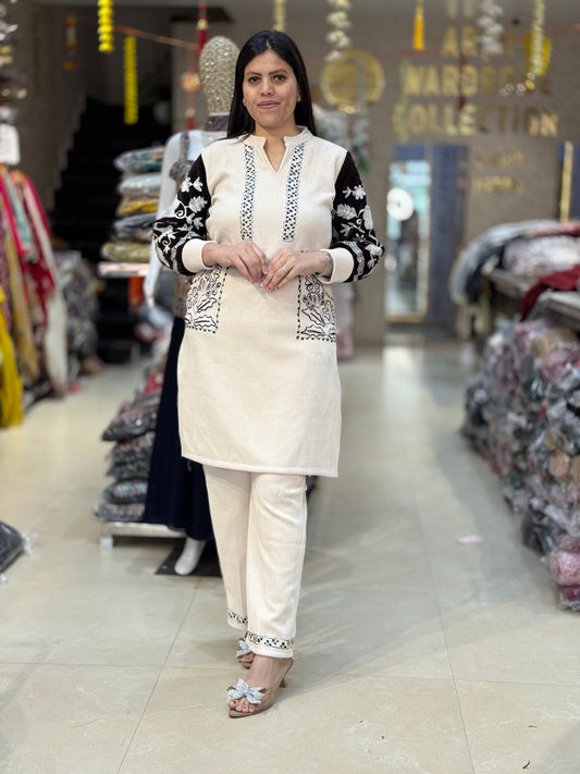 OFF WHITE DUEL THREAD WORK WOOL CORDSET