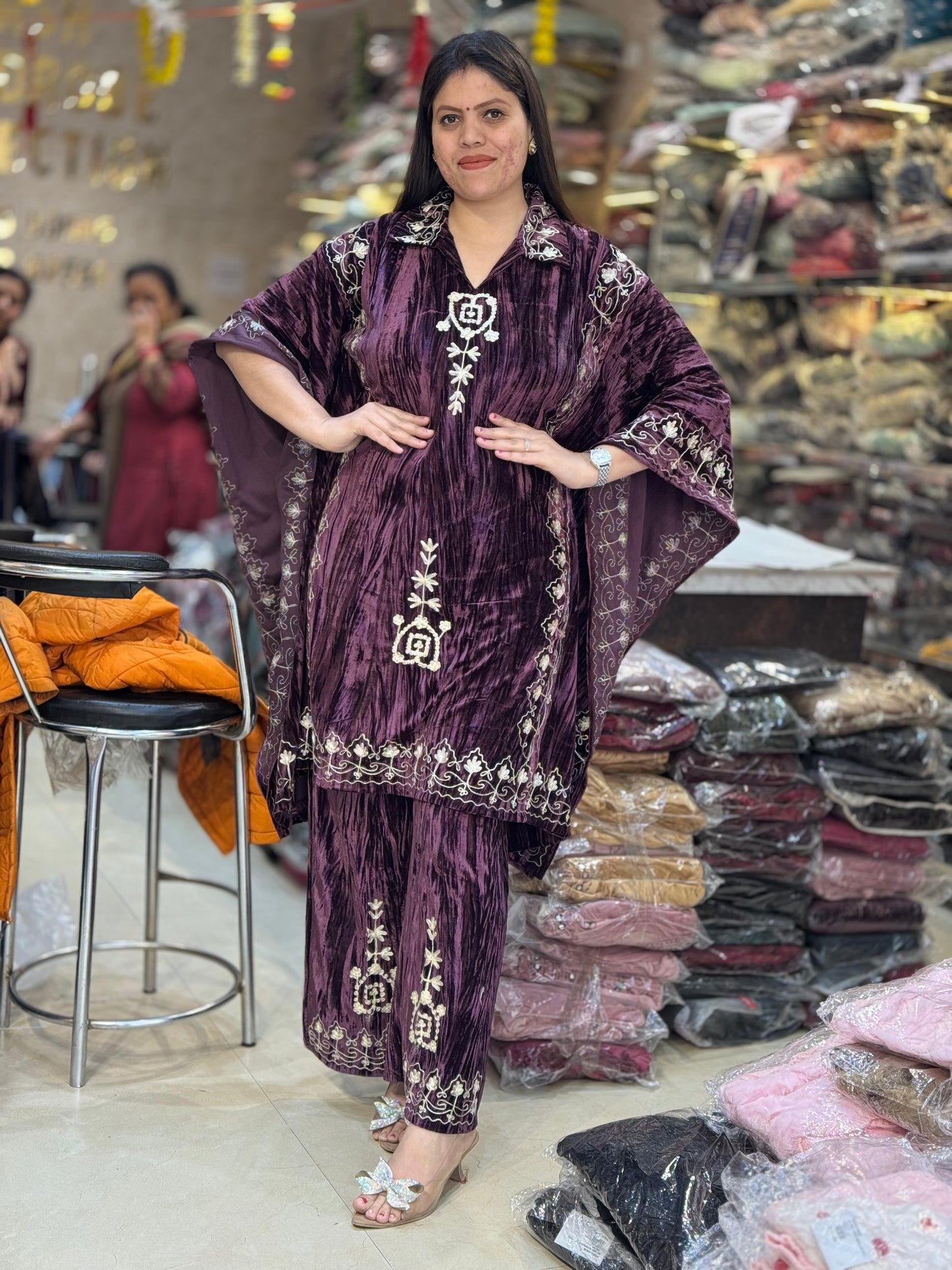 BEAUTIFUL DESIGNER PREMIUM VELVET KAFTAN