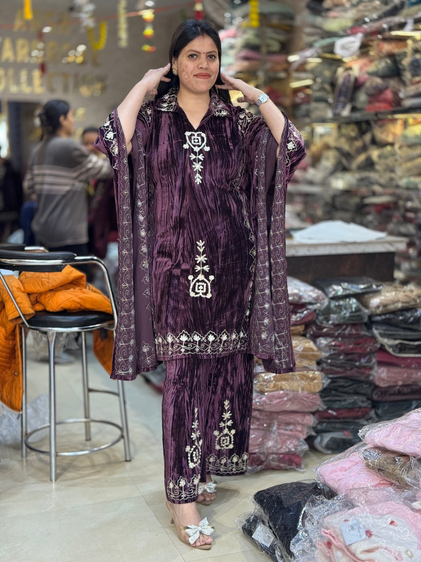 BEAUTIFUL DESIGNER PREMIUM VELVET KAFTAN