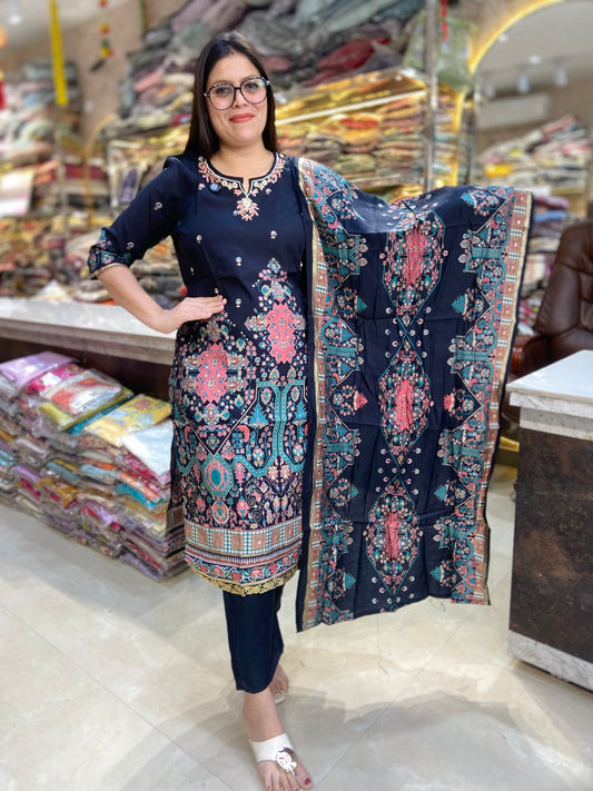 PURE CREPE PEARL WORK DESIGN SUIT