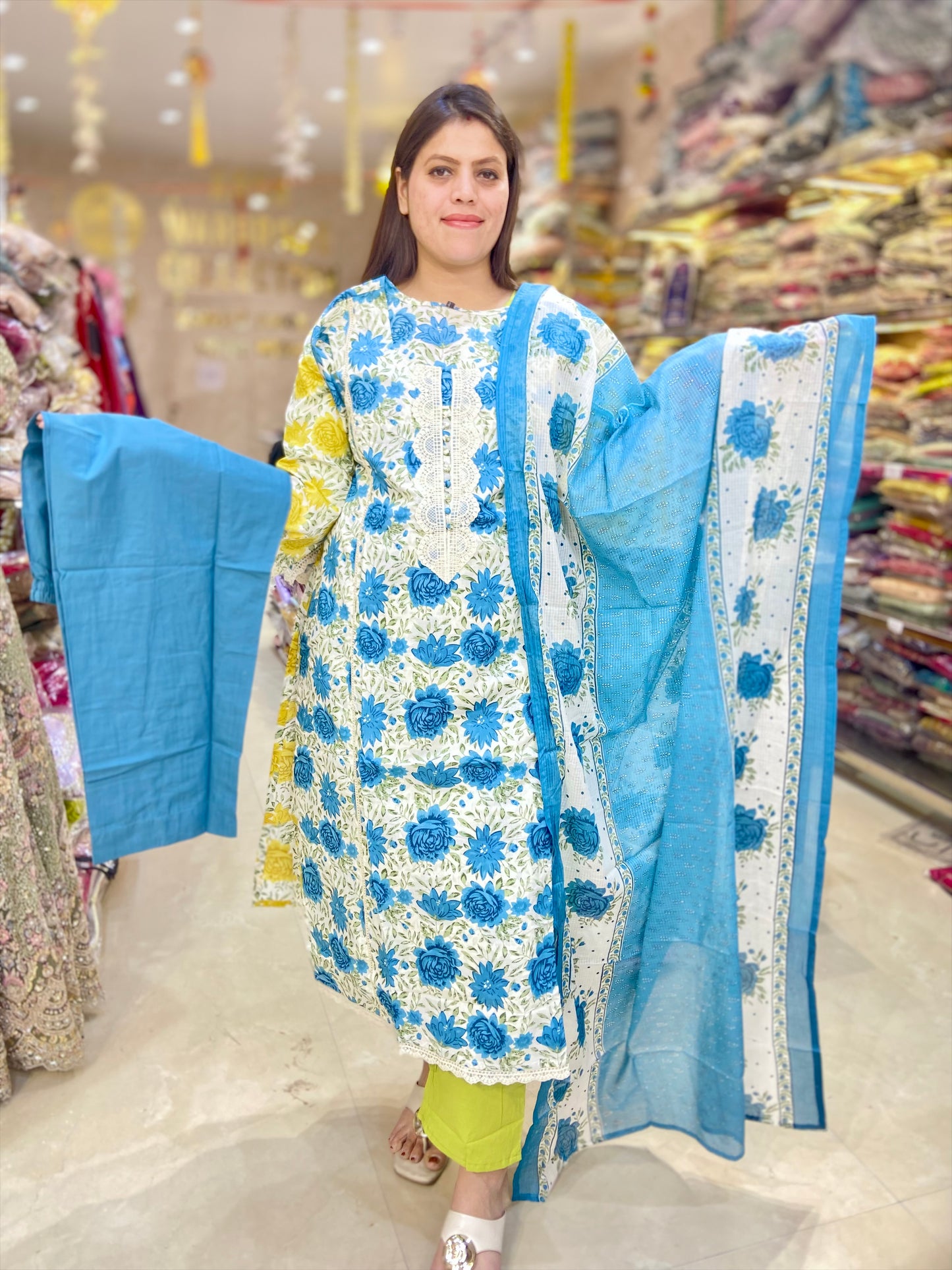 PURE COTTON PLUS SIZE SHIRT AND BOTTOM DESIGN PAKISTANI SUIT