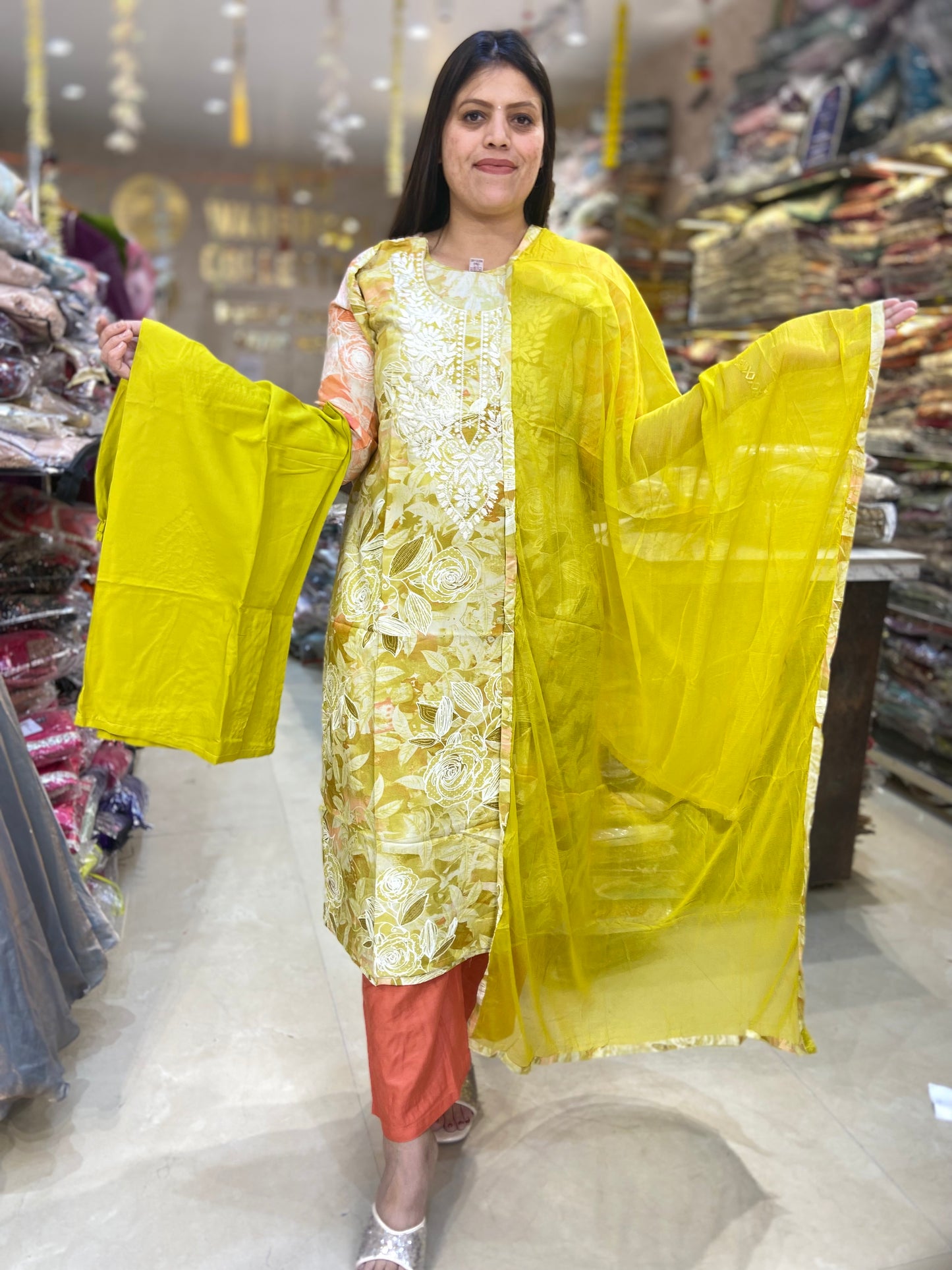 SUMMER WEAR LAKHNAVI SUIT