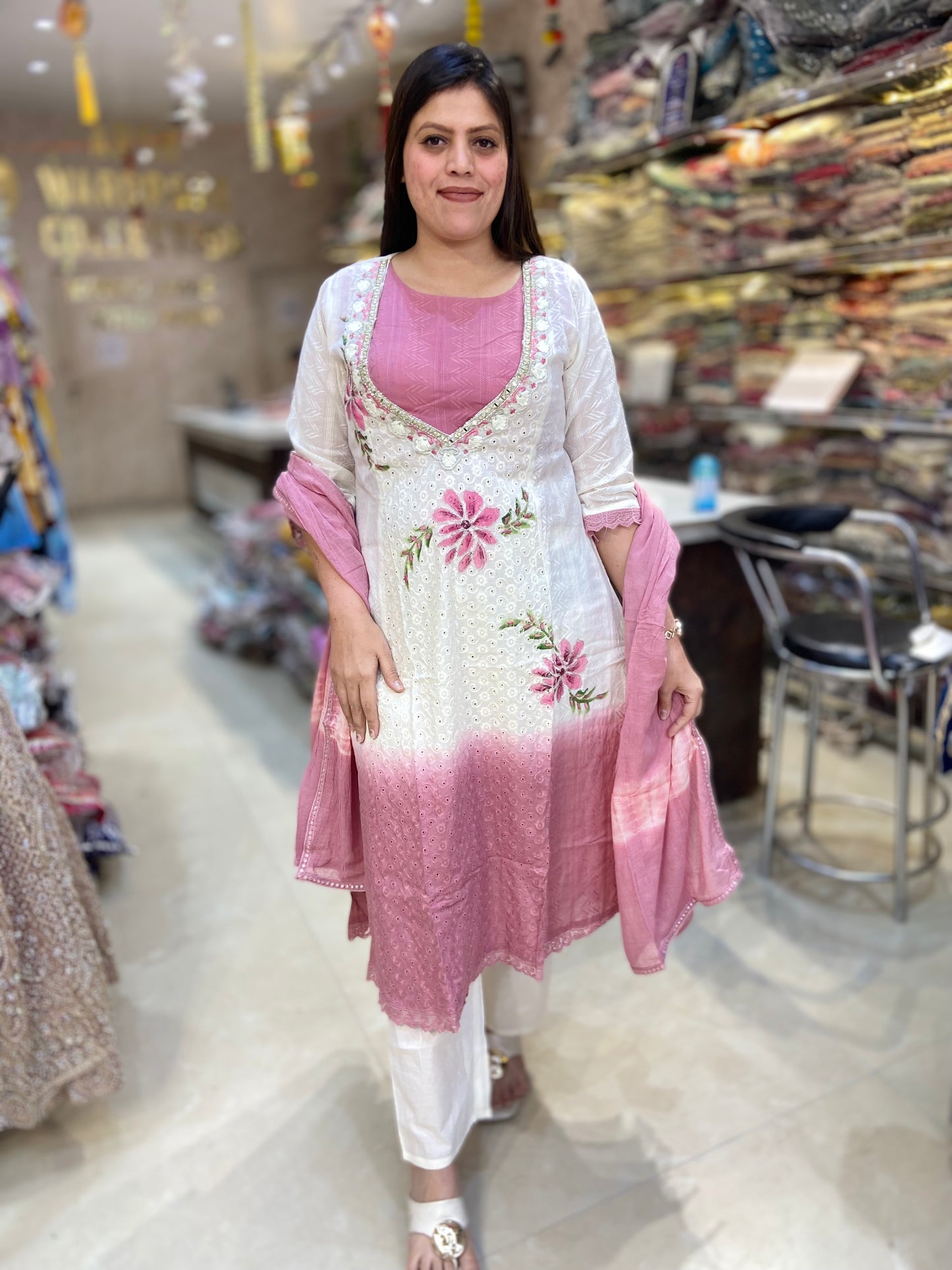 A-LINE BUSTIER DESIGN CHIKEN HANDWORK SUIT