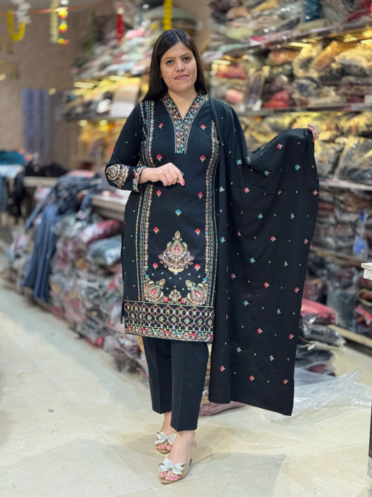 DAFFODIL WOLLEN EMBROIDRY SUIT