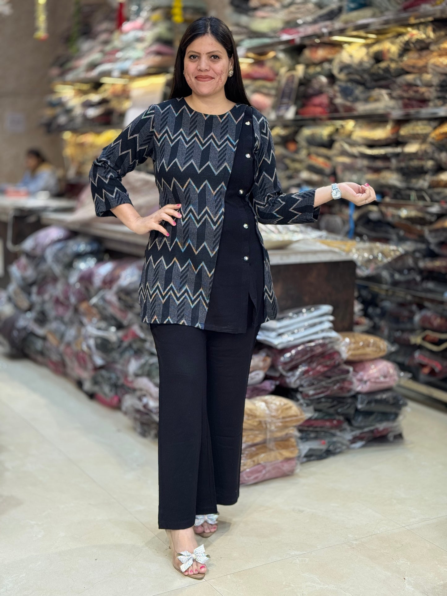 BLACK BEAUTIFUL SIDE DESIGN PREMIUM WOOL CORDSET