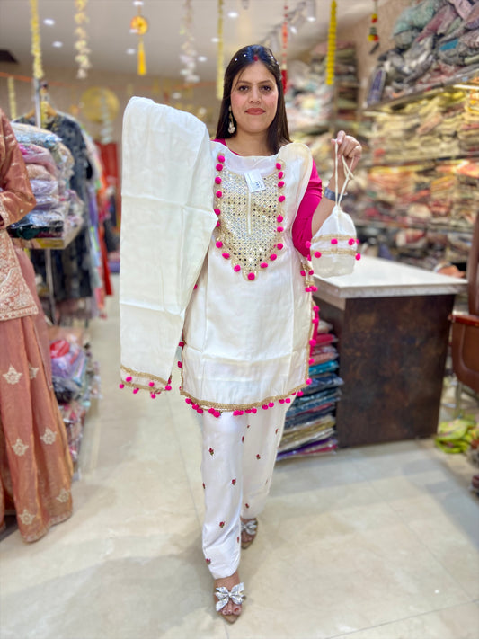 INSTA VIRAL POM POM POTLI DESIGN CORDSET