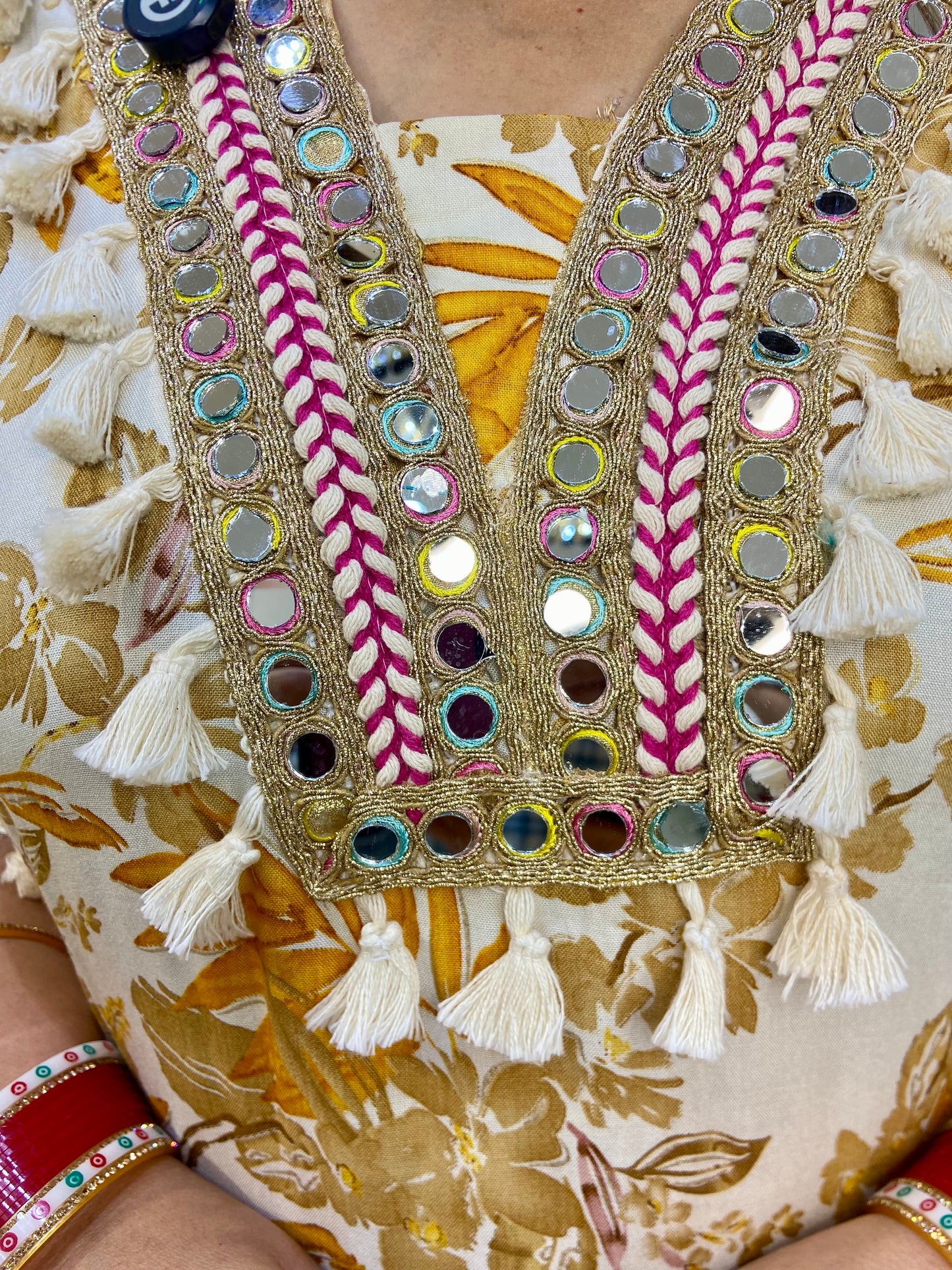PURE MALL COTTON BEAUTIFUL NECK DESIGN SUIT