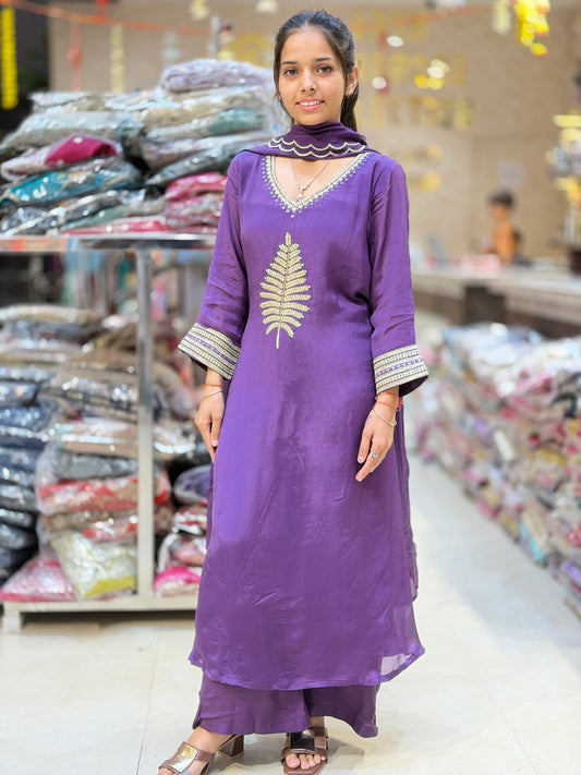 LEAF DESIGN A-LINE SUIT