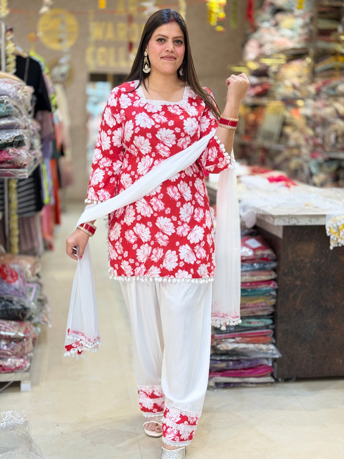 BEAUTIFUL BACK DORI FARSHI SALWAR SUIT