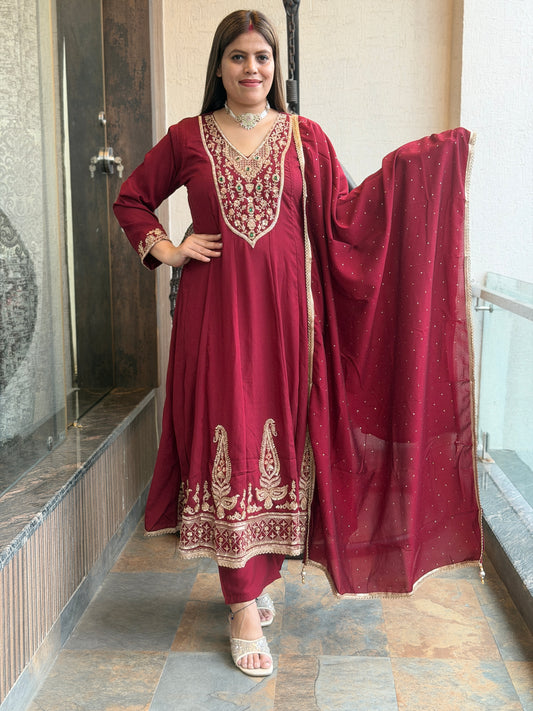 MEHROON NECK DESIGN HANDWORK FUL KALI ANARKALI