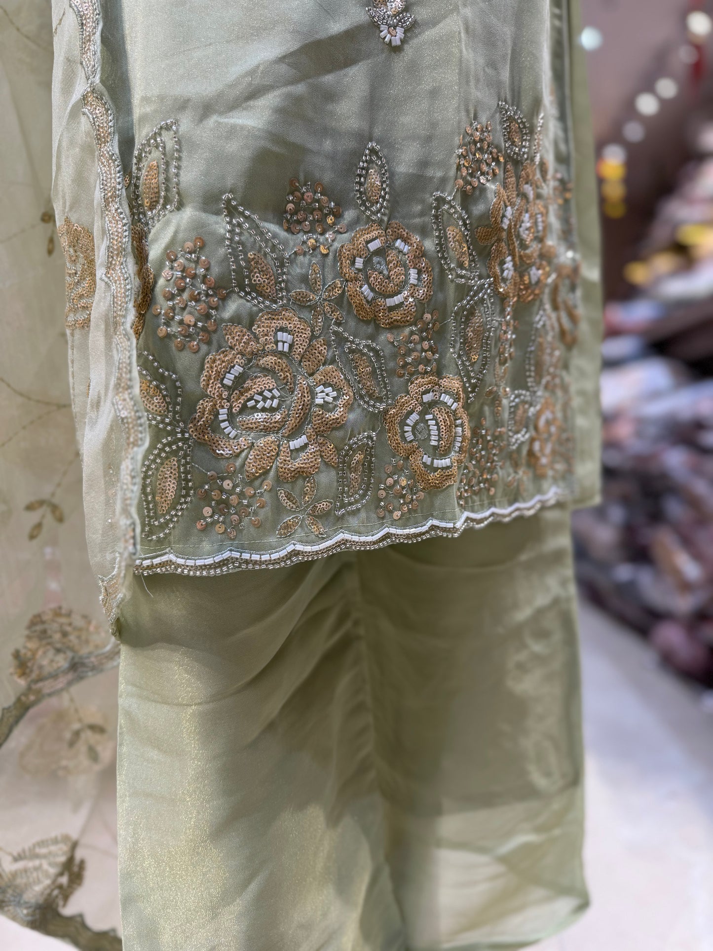 BEAUTIFUL DESIGNER PEARL AND SIPI WORK SUIT
