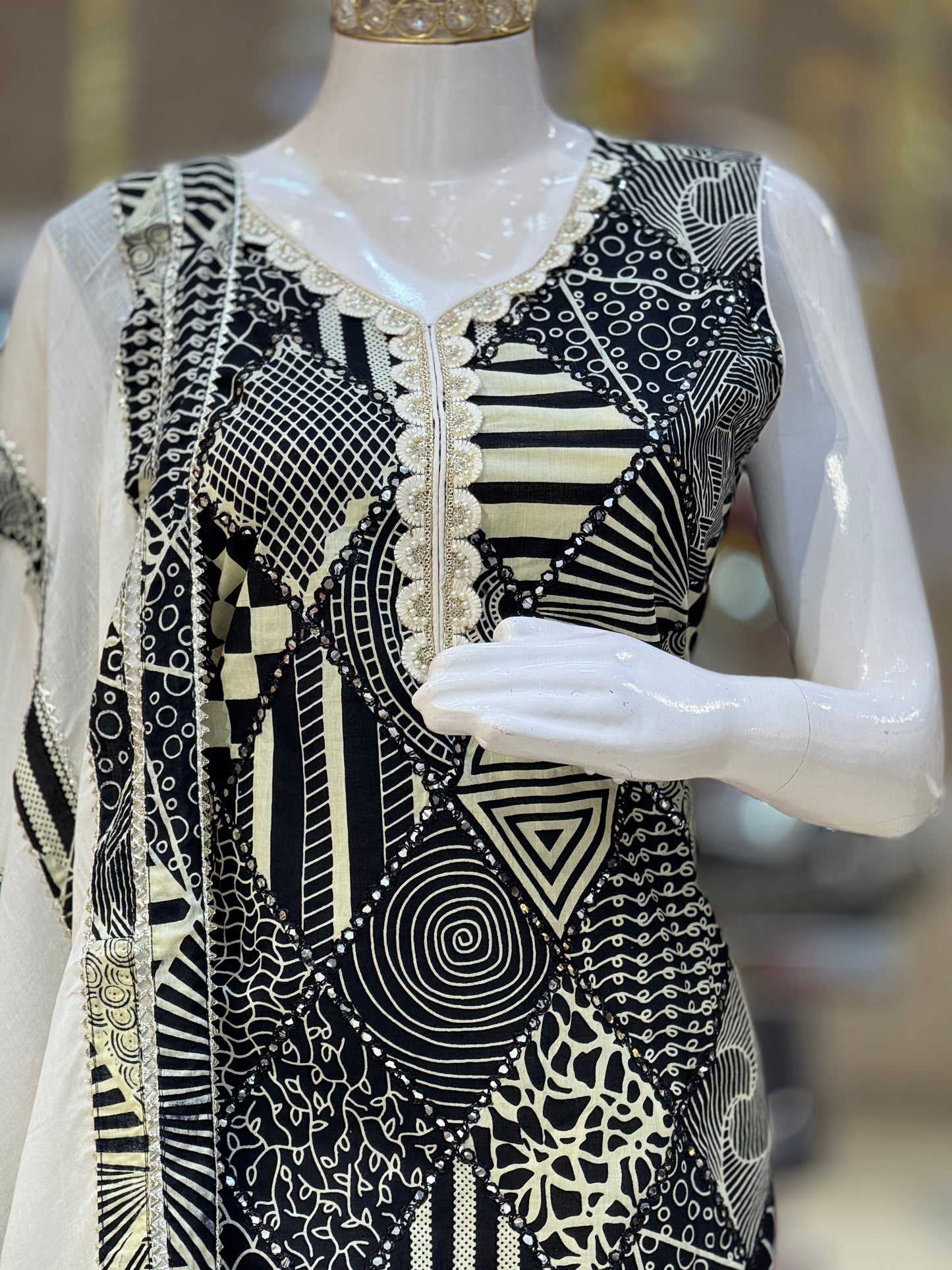 BLACK PURE COTTON BEAUTIFUL DUPPTA SUIT