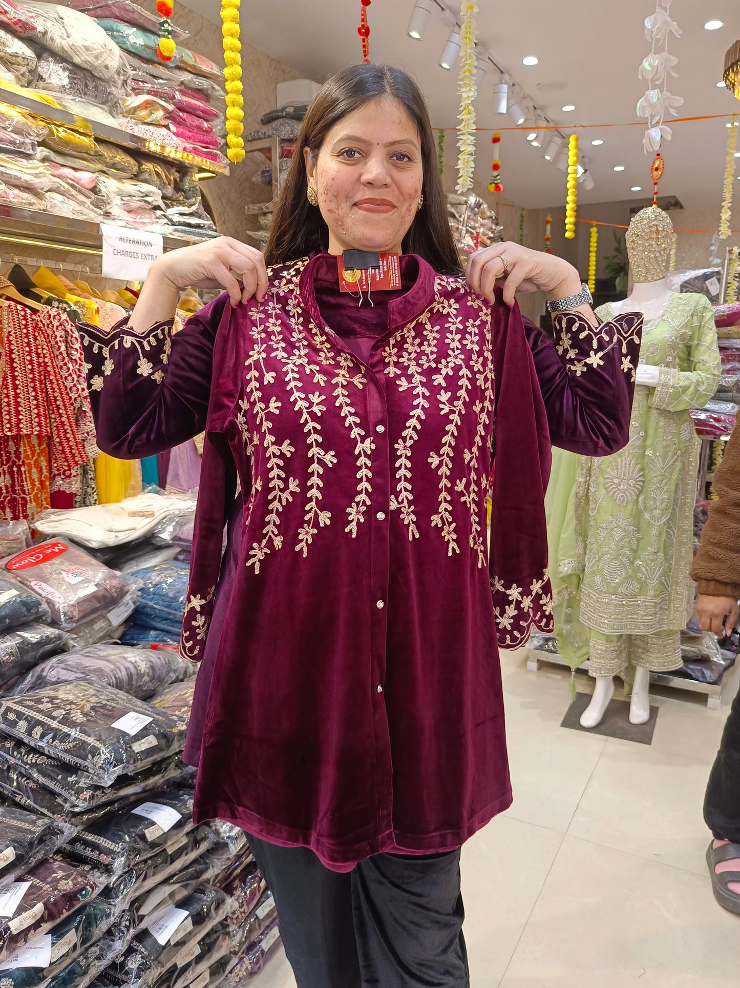 GOLDEN THREAD WORK PREMIUM VELVET DESIGNER CORDSET