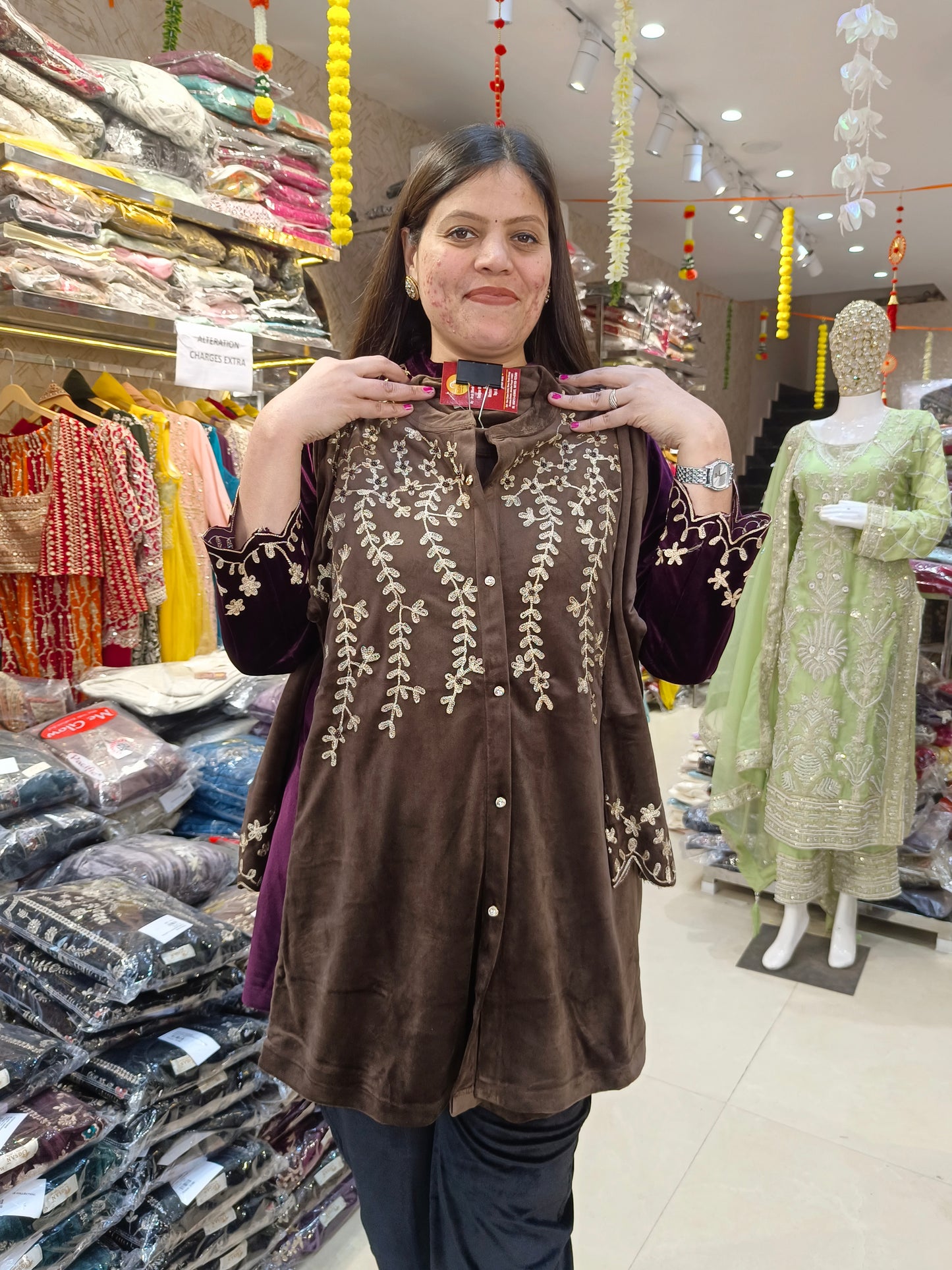 GOLDEN THREAD WORK PREMIUM VELVET DESIGNER CORDSET