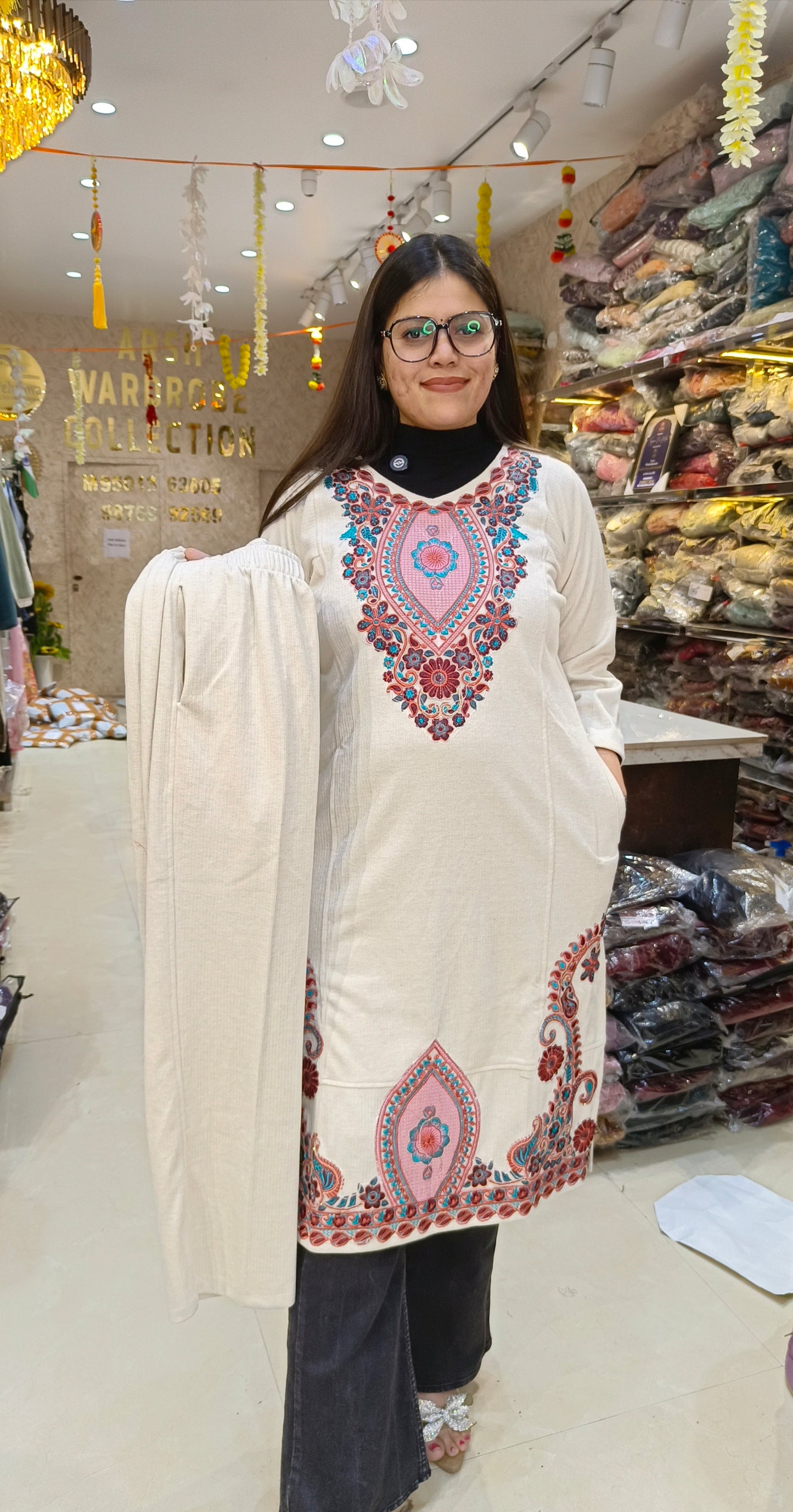 PREMIUM WOOL DESIGNER PHERAN