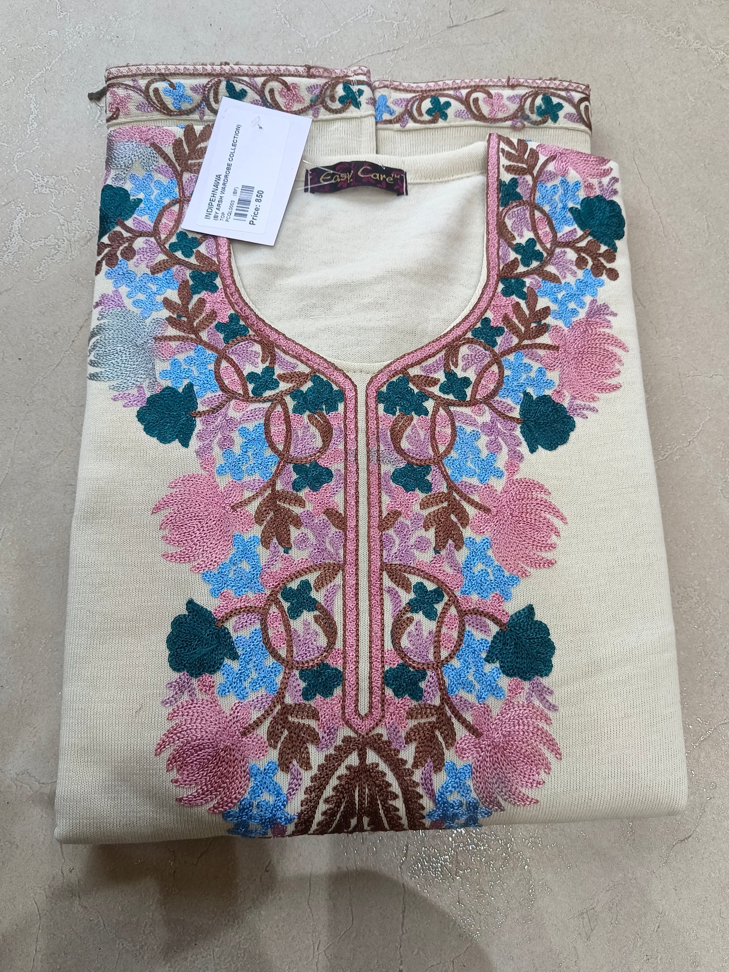 BEAUTIFIL MULTI THREAD PHERAN KURTI(ARTICAL NO-01)