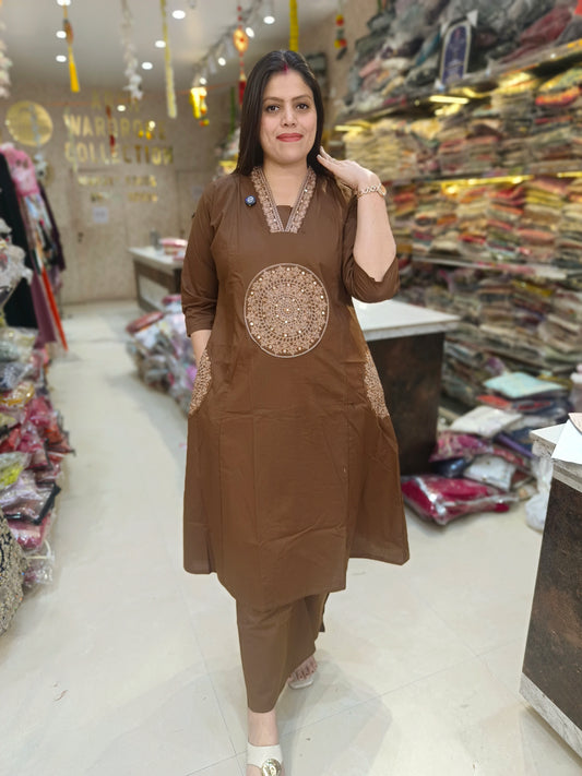 PURE COTTON NECK AND BAK DESIGN WITH SIPI WORK CORDSET