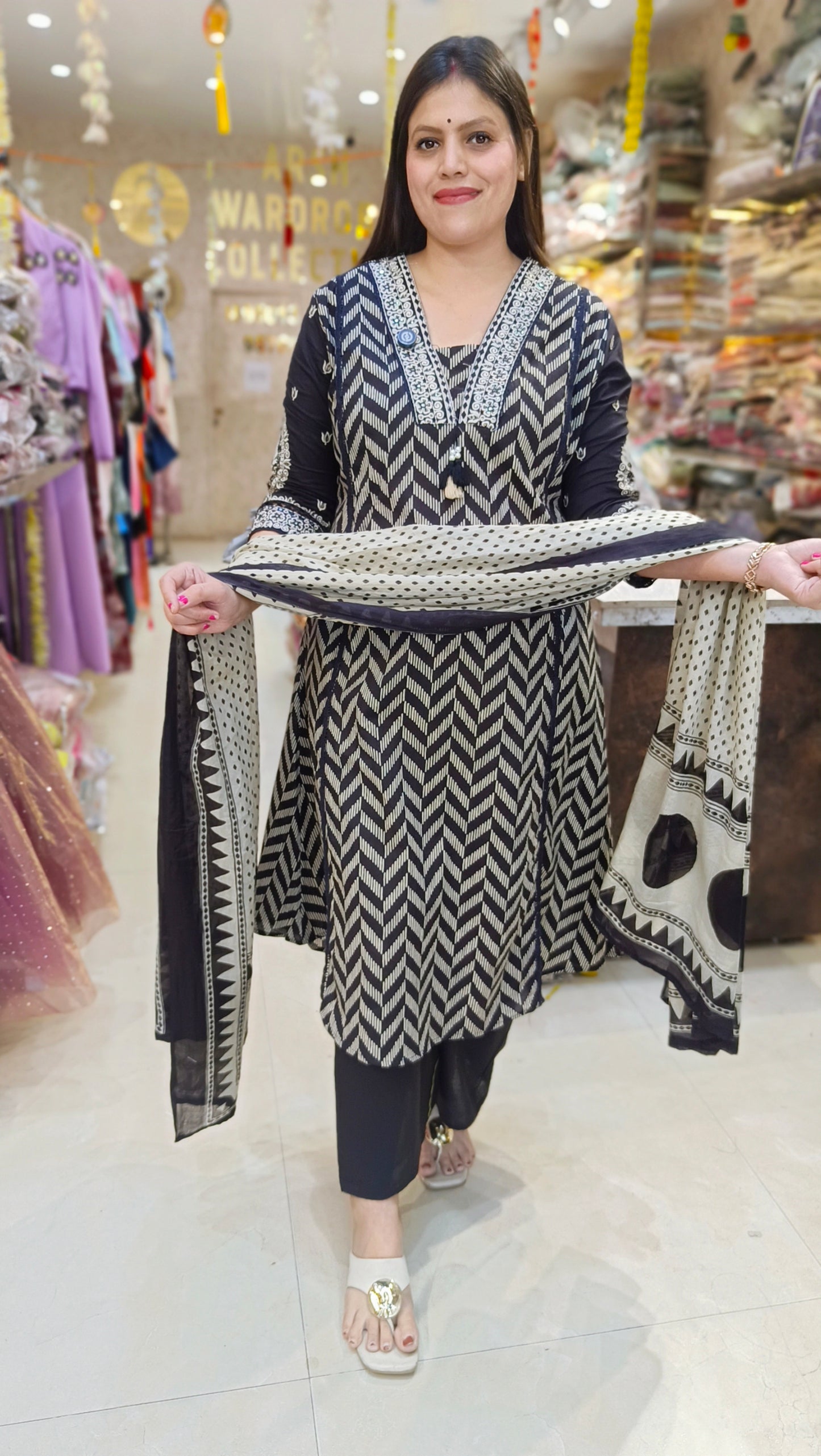BLACK V NECK BEAUTIFUL ANARKALI