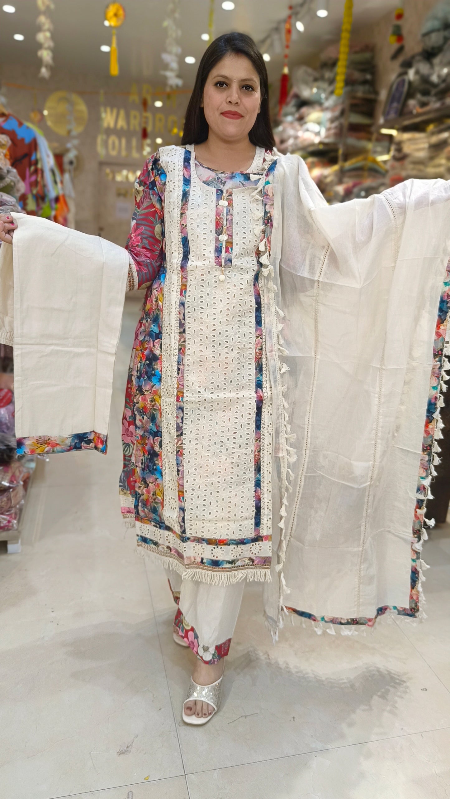 Chiken Shifli Designer Thee Piece Suit