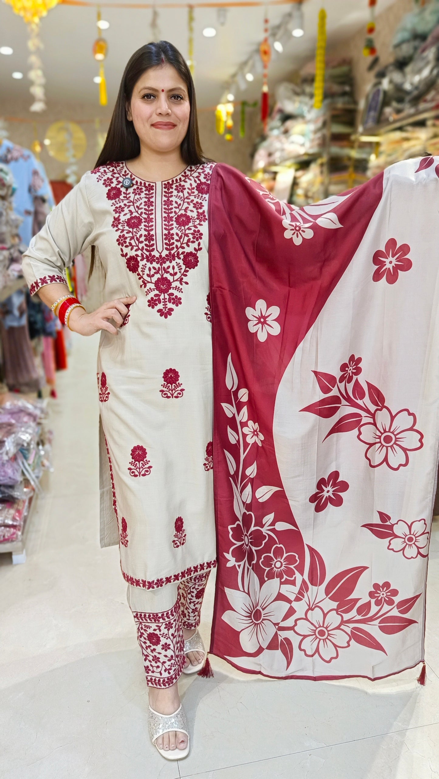 IVORY DUEL MEHROON BEAUTIFUL DUPPTA SUIT