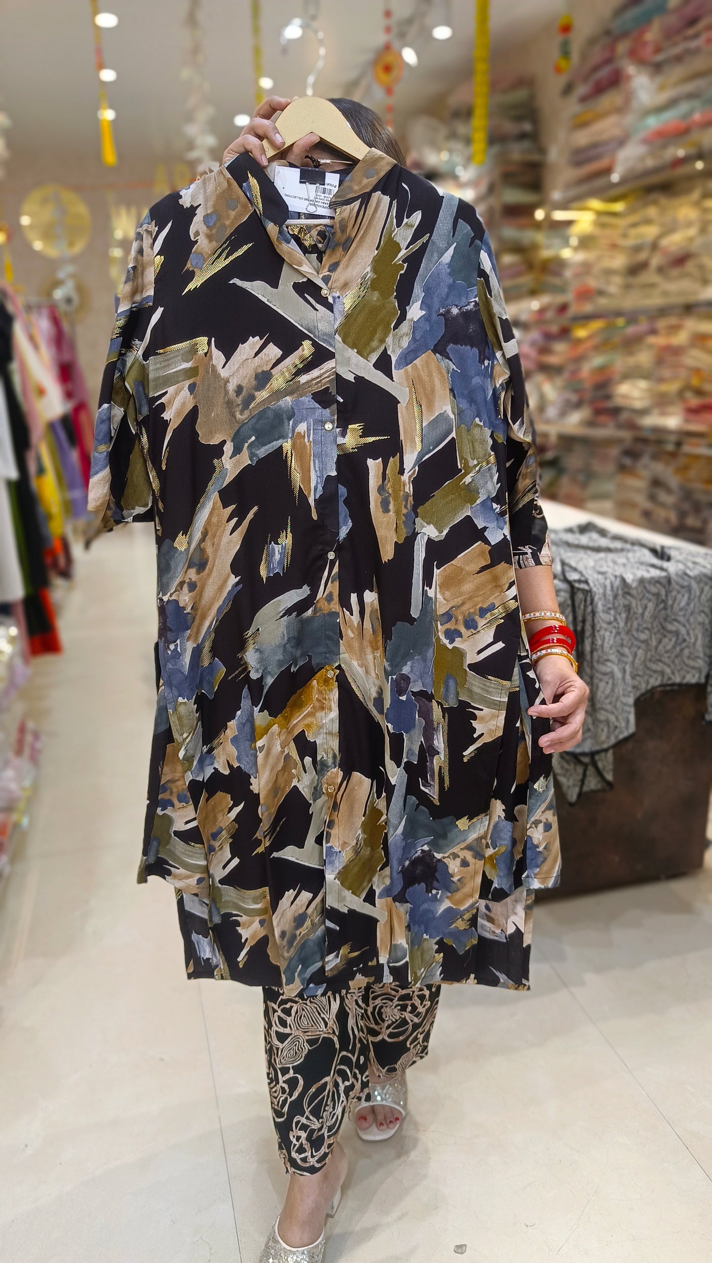 BLACK WITH MULTI COLOUR DESIGN LONG LENGTH SHIRT CORDSET