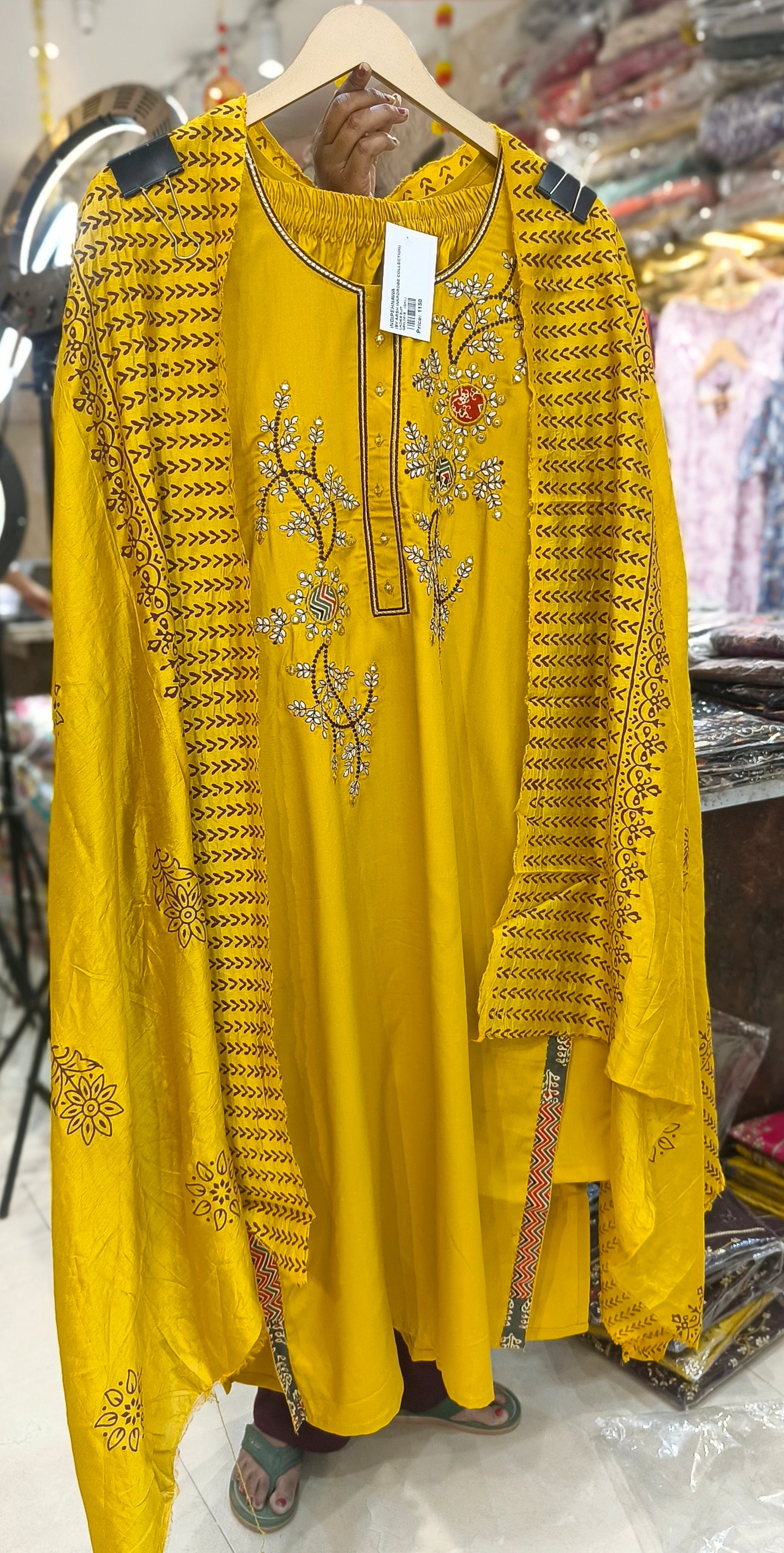 PURE DABBU COTON THREAD AND LASE WORK SUITS
