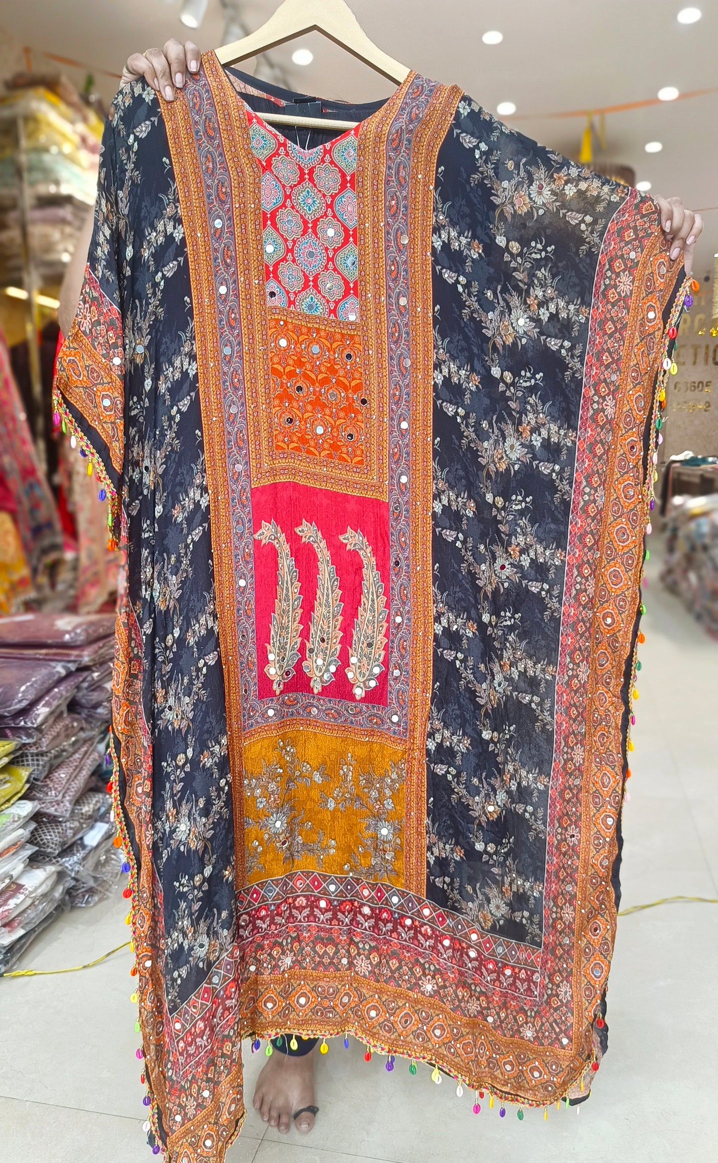 BLACK PURE CREPE BEAUTIFUL KAFTAAN