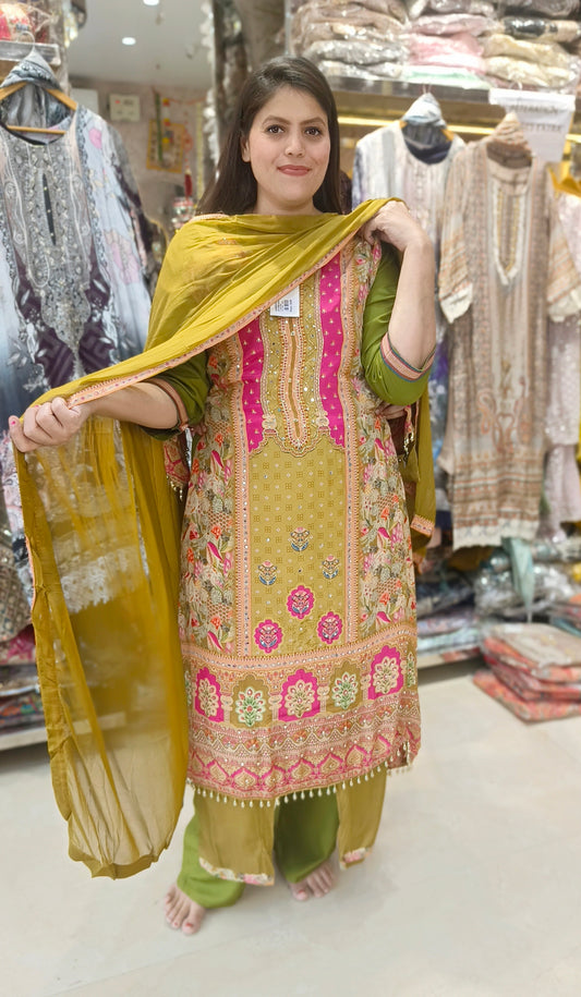 GREEN PURE CREPE LONG LENGTH C-CUT SUIT
