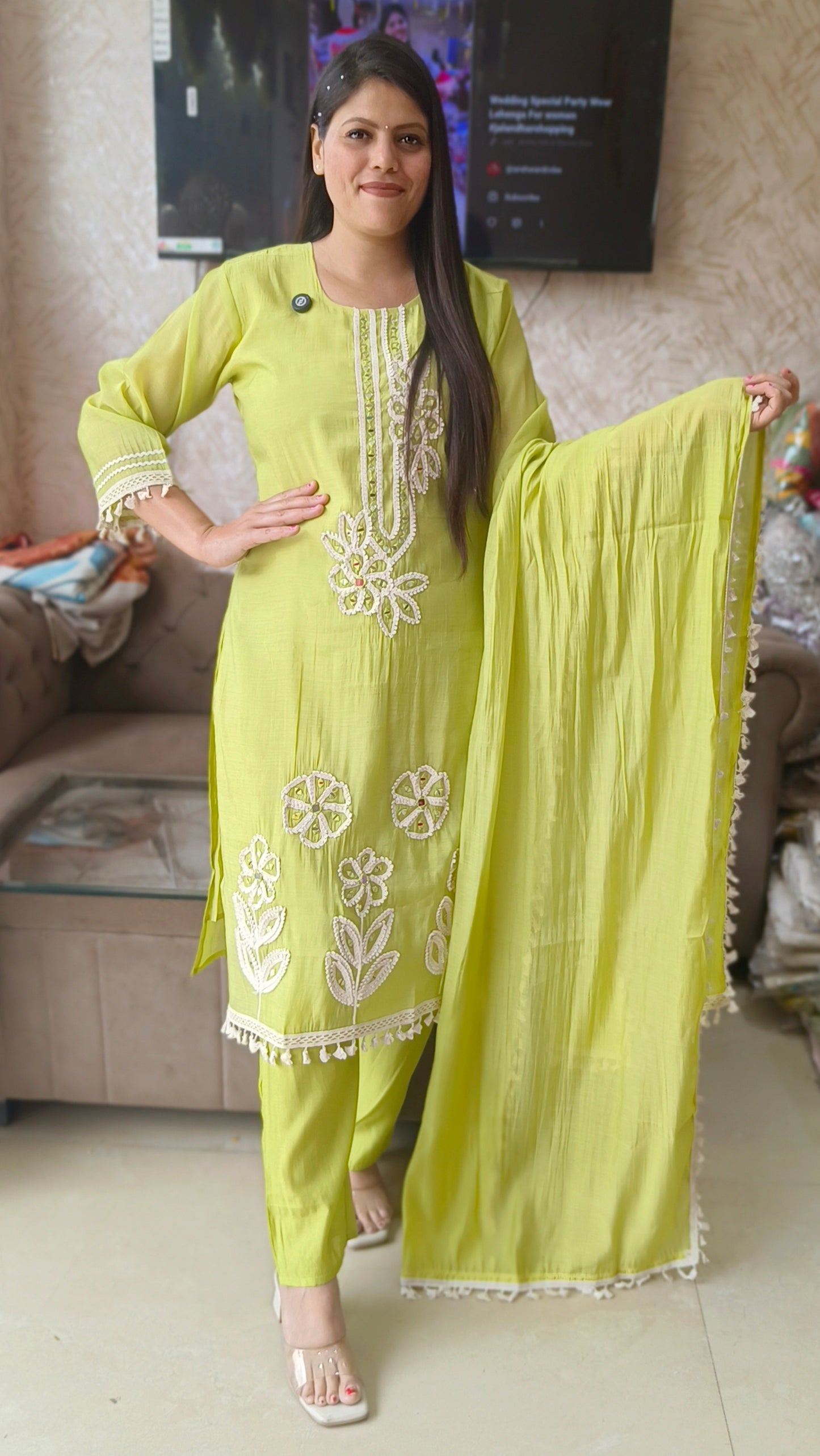CHANDERI MALL WHITE THREAD WORK SUIT