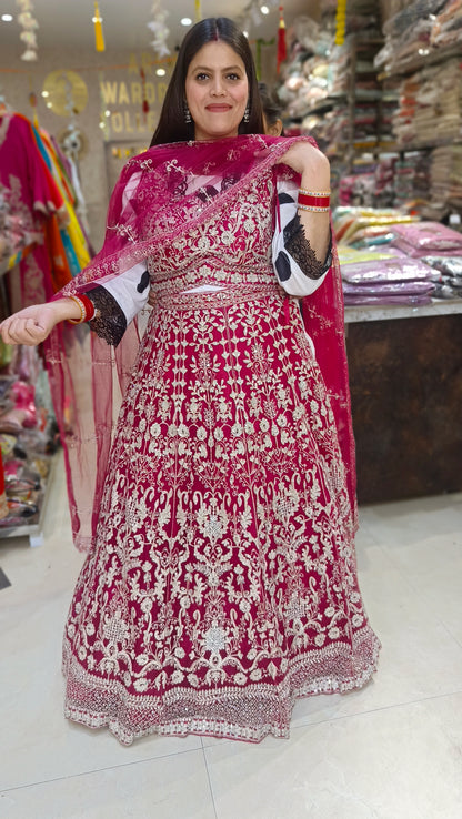 WEDDING WEAR TILLA AND SIPPI WORK FULL FLAIR LEHENGA