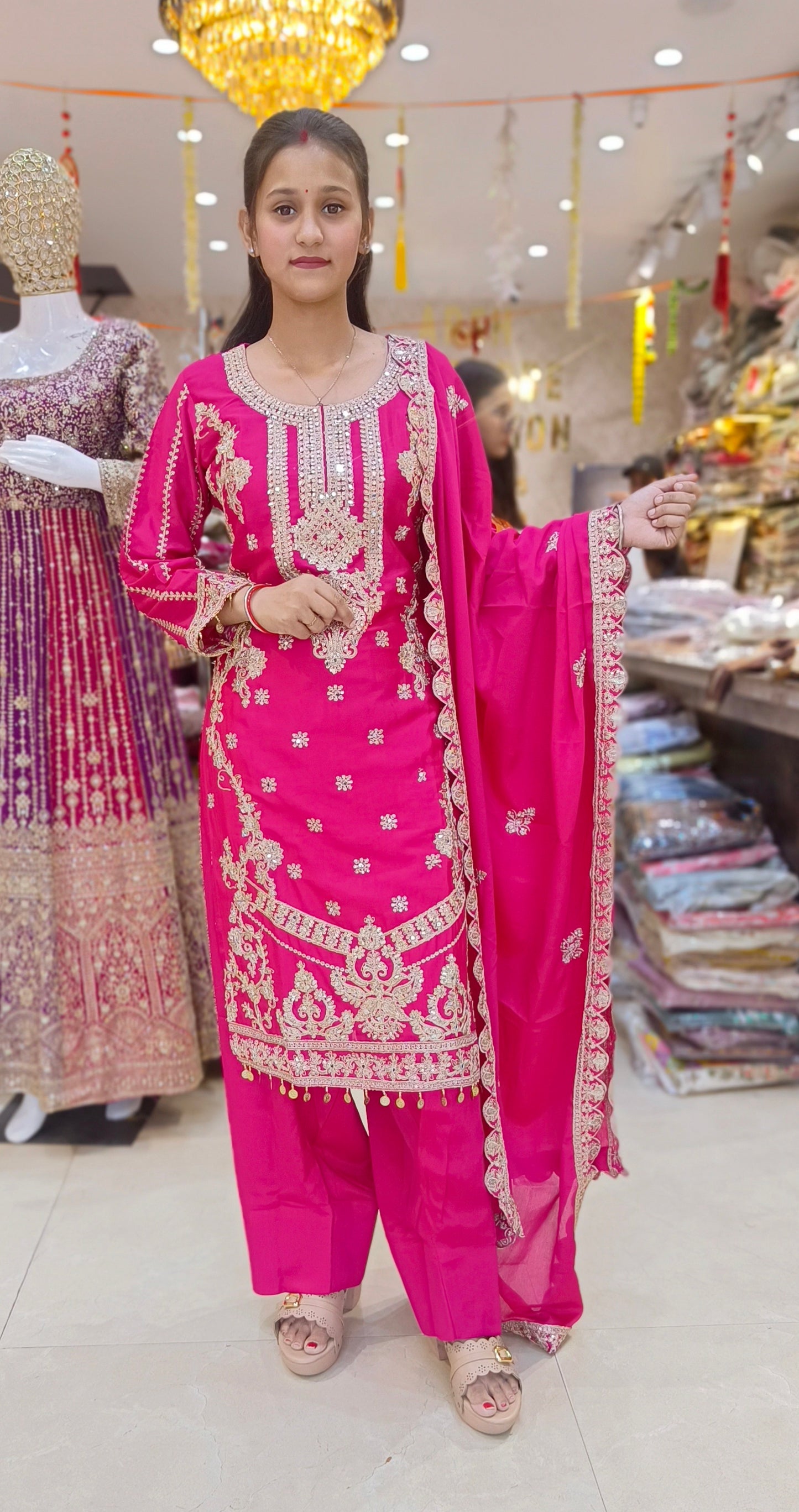FARSHI SALWAR CHINON FABRIC WITH FULL MIRROR AND ZARI WORK 3 PC SUIT