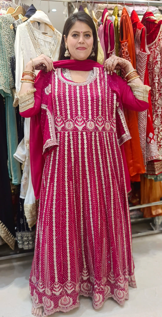 PURE GEORGET BEAUTIFUL DESIGN LONG LENGTH GOWN