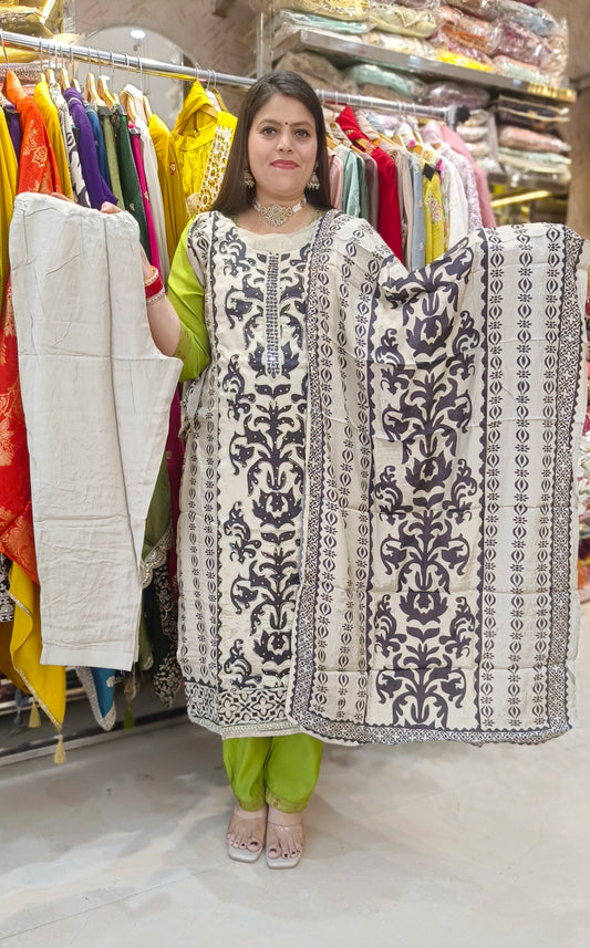 PURE CREPE DUEL SHADE BEAUTIFUL SUIT