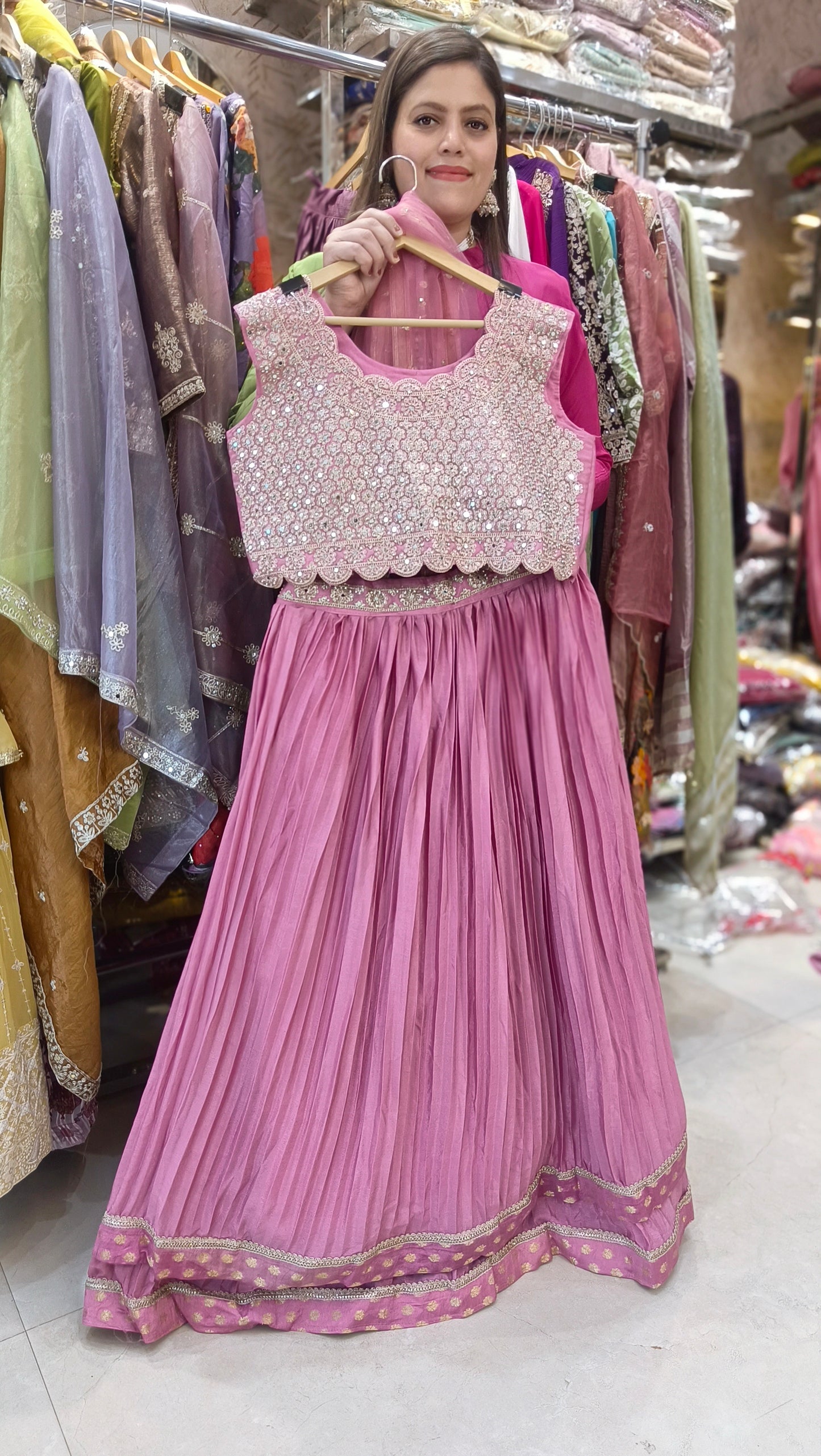 PURE CHINON HEAVY PLATING LEHNGA