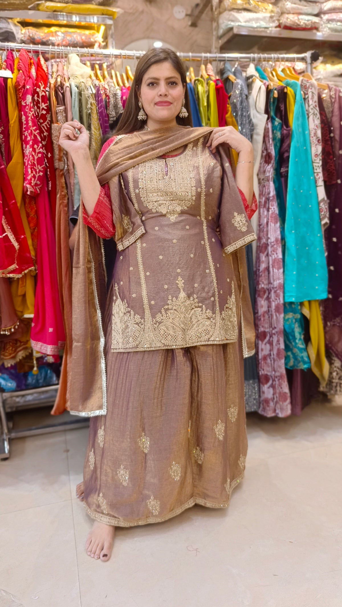 GOLDEN BEAUTIFUL DESIGN WITH JAFFA