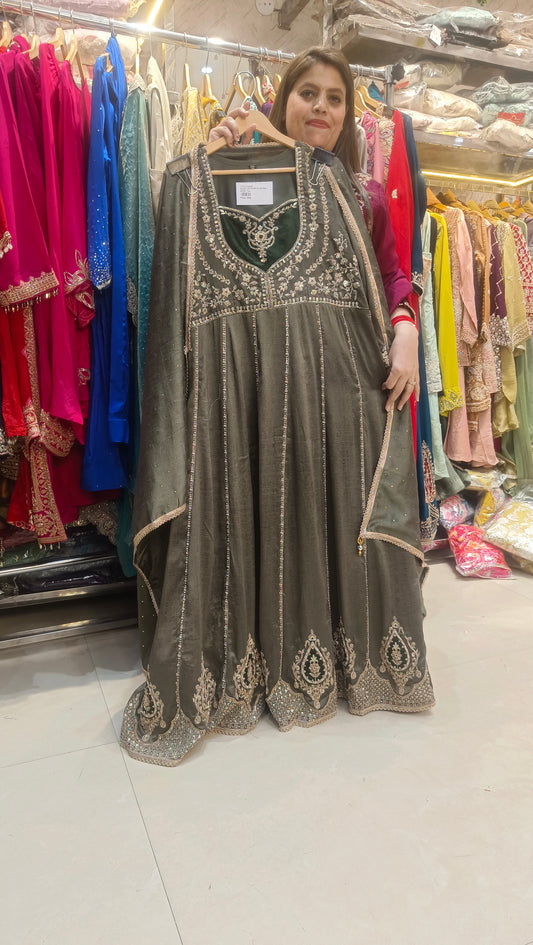 GREEN NECK DESIGN LONG LENGTH 2PC ANARKALI