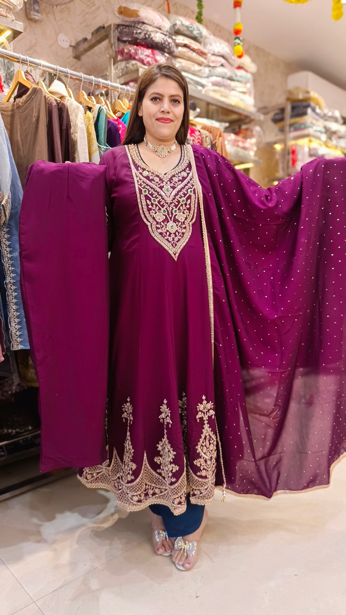 WINE NECK DESIGN HANDWORK FUL KALI ANARKALI