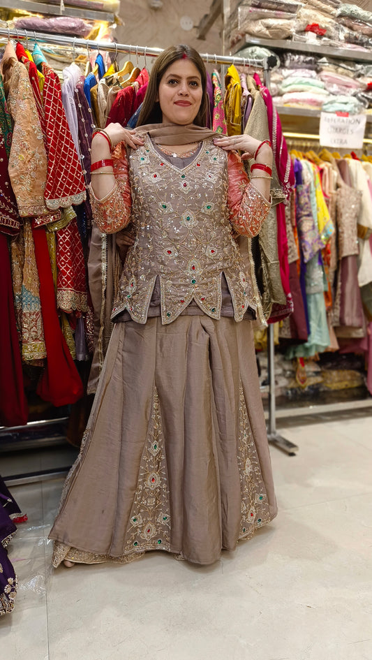 RUBICONE HANDWORK DESIGN WITH KASHMIRI PLAZZO